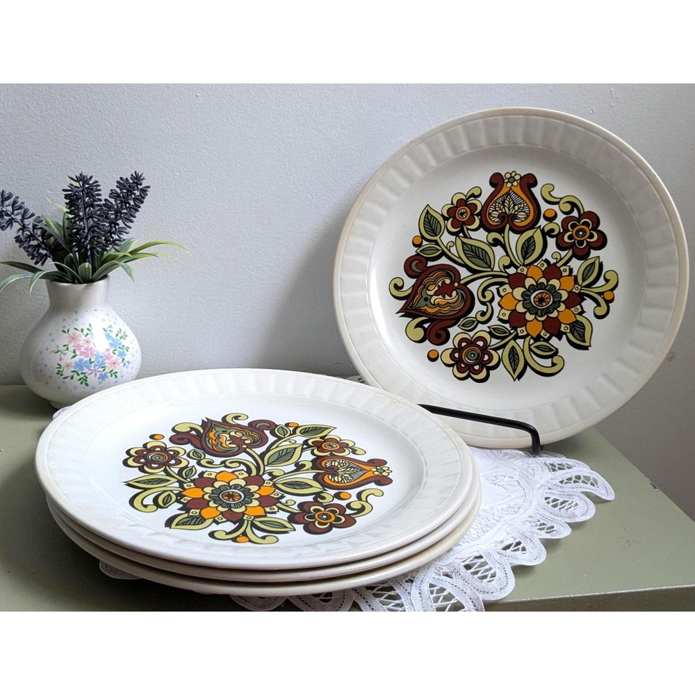 Set of 4 Tanya English Ironstone Dinner Plates, Staffordshire England